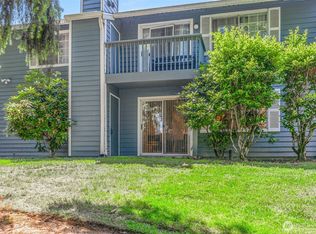 16817 Larch Way UNIT E107, Lynnwood, WA 98037