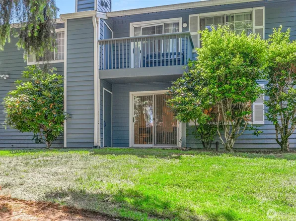 16817 Larch Way #E107, Lynnwood, WA 98037