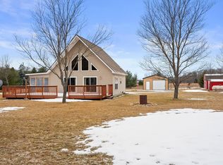 5450 Agren Rd, Lewiston, MI 49756