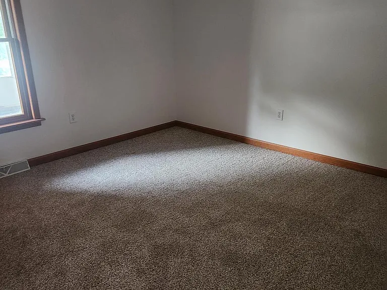 229 Central Ave — Photo 9
