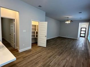 418 Glacier Pass #418, Montgomery, TX 77316