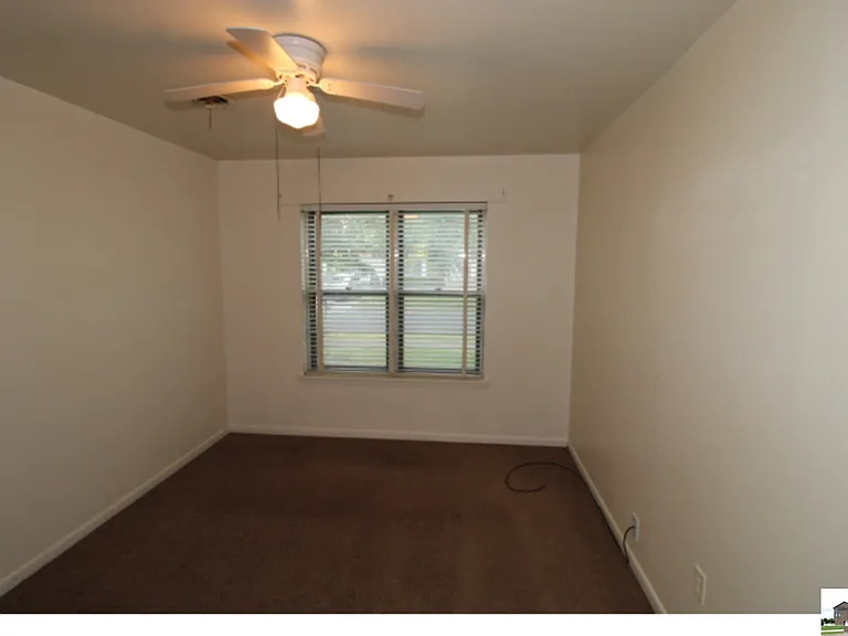 304 Ridge St — Photo 35