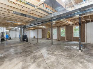 4358 Montgomery Rd NE, Newark, OH 43055