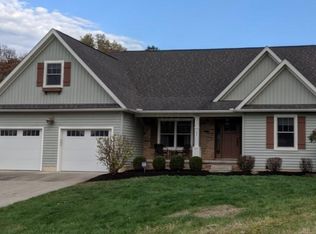 794 Francis Dr, Heath, OH 43056