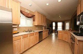 3rd image of 14826 Mills Park Ln