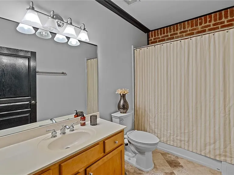 5512 Glenridge Dr #K — Photo 8