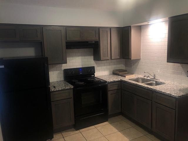 1st image of 578 Anniston Dr