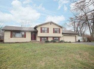 10S087 Alan Rd, Naperville, IL 60564