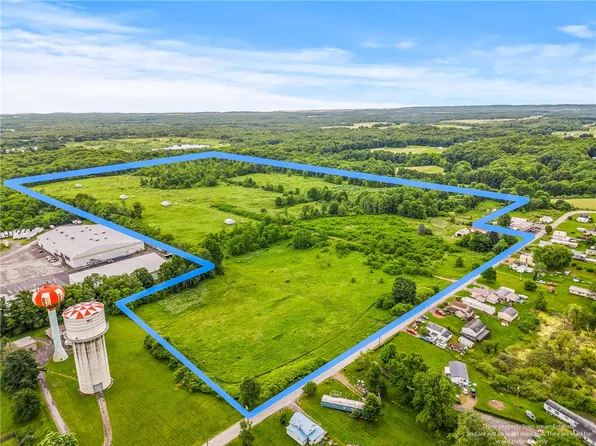 318 Old Ash Rd, Mercer, PA 16137