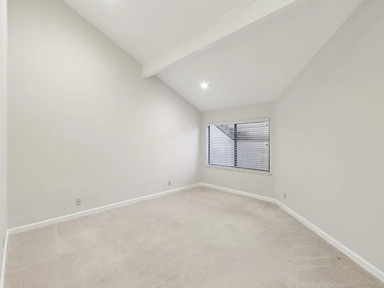 34898 Tiburon Ter — Photo 17