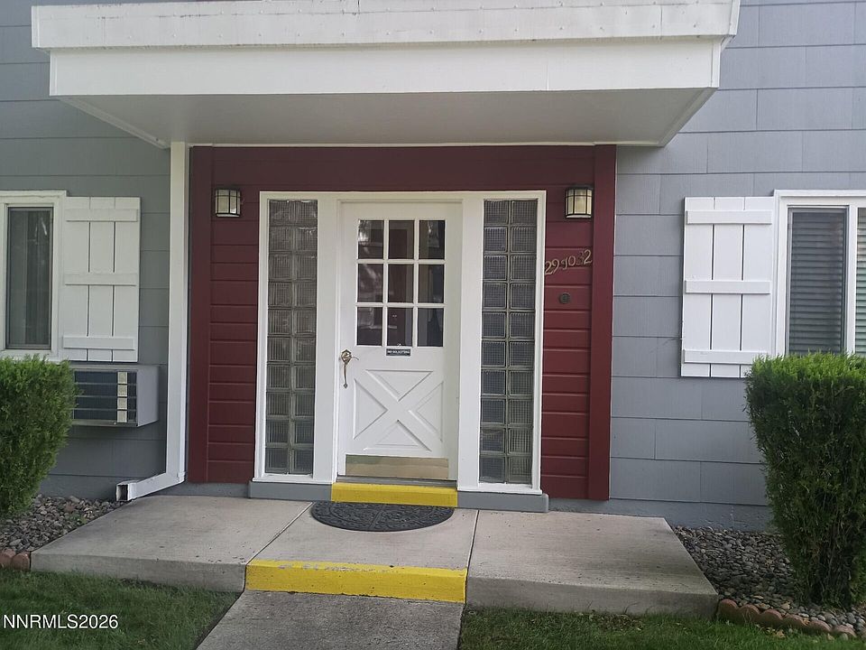 1st image of 1940 4th St APT 32