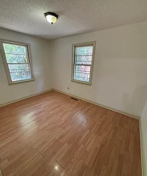 222 Cuttino Rd — Photo 13
