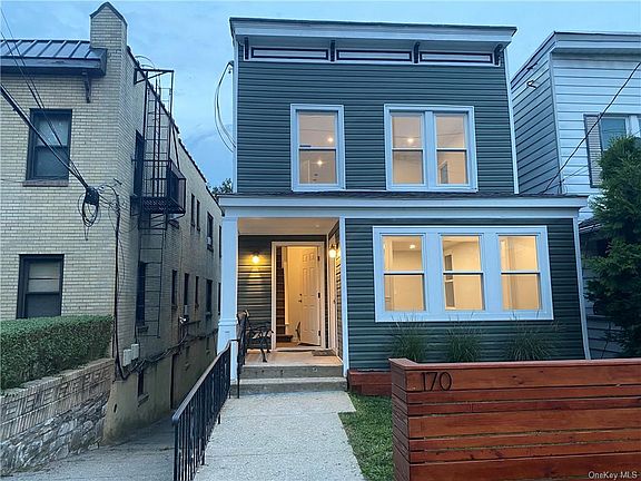 3rd image of 170 Lake Ave