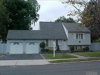 5th image of 748 Pease Ln