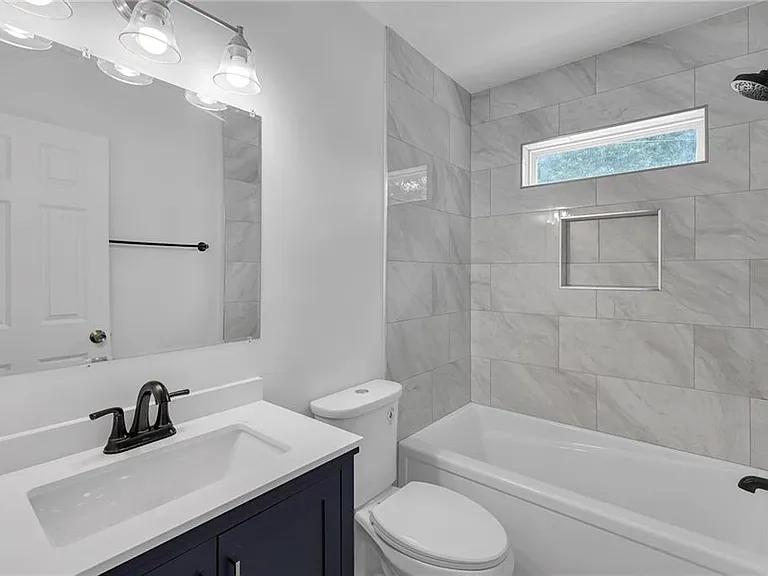 317 Stokes Ave SE — Photo 19