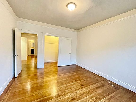 3rd image of 1280 Grove St APT 201