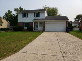 3327 Blasser Dr, Orion, MI 48359