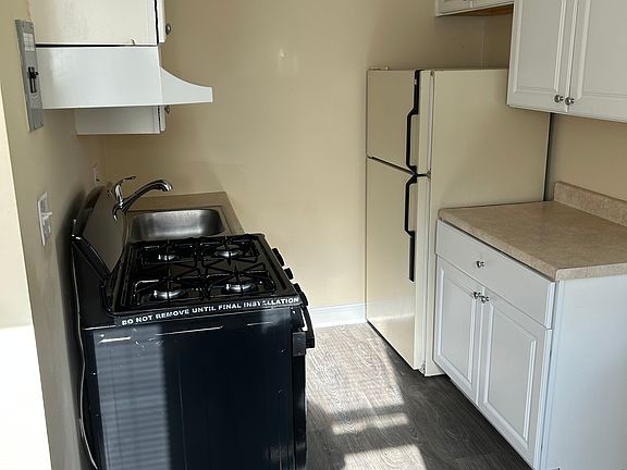 4th image of 4507 Avondale St APT 201