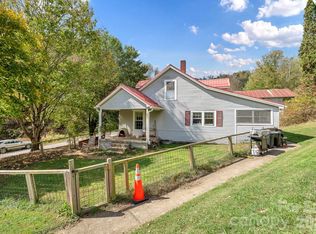 1068 Laurel Branch Rd, Vilas, NC 28692
