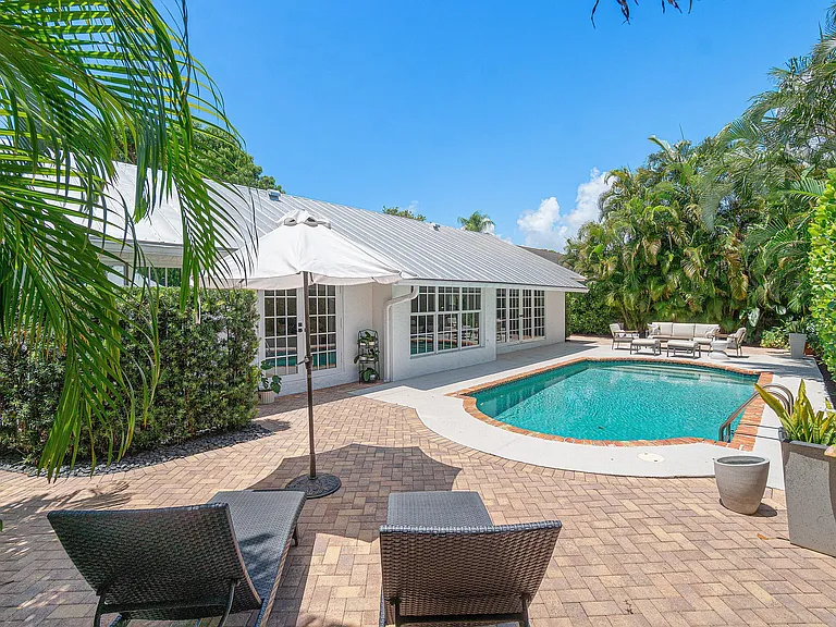 1401 Hummingbird Dr — Photo 35