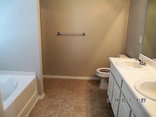 3302 Skybrook Ln — Photo 11