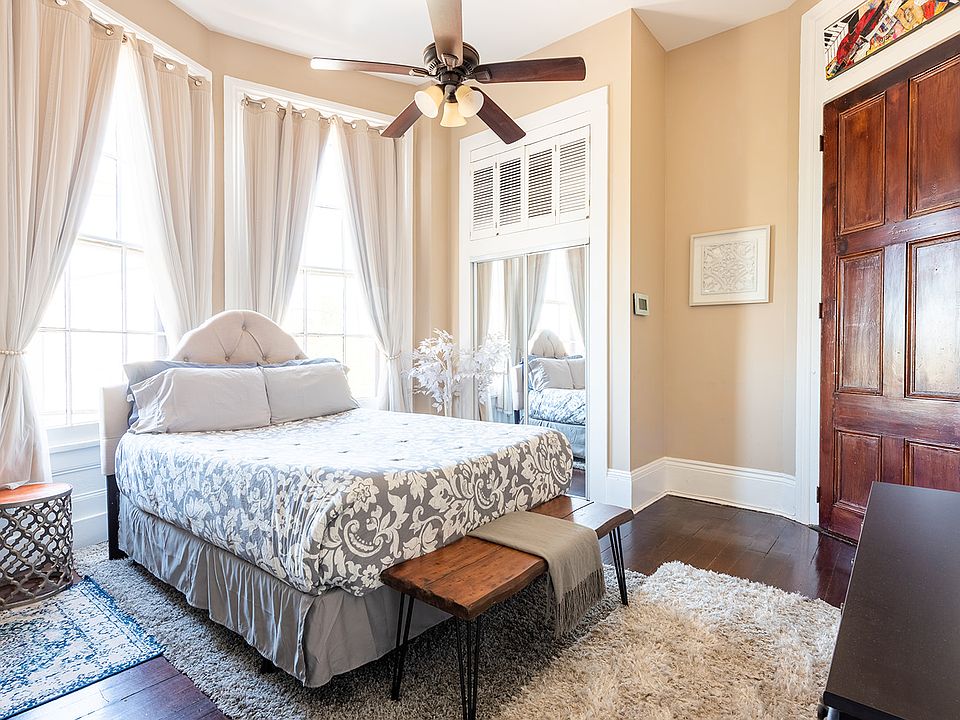 Queen Bedroom View from Dining Room