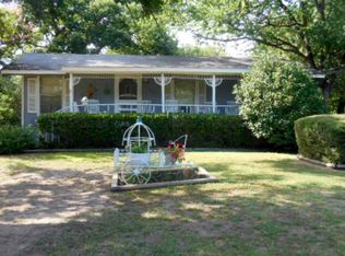 401 Hillcrest Dr, Tool, TX 75143