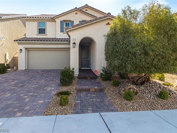 3rd image of 12279 Los Mares Ln
