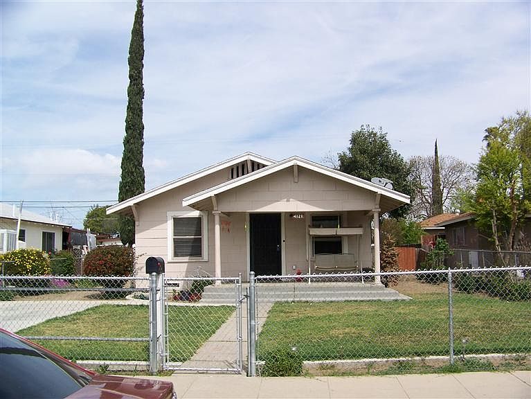 1st image of 4121 E Grant Ave