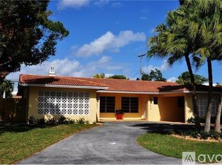 1501 NE 60th St, Oakland Park, FL 33334