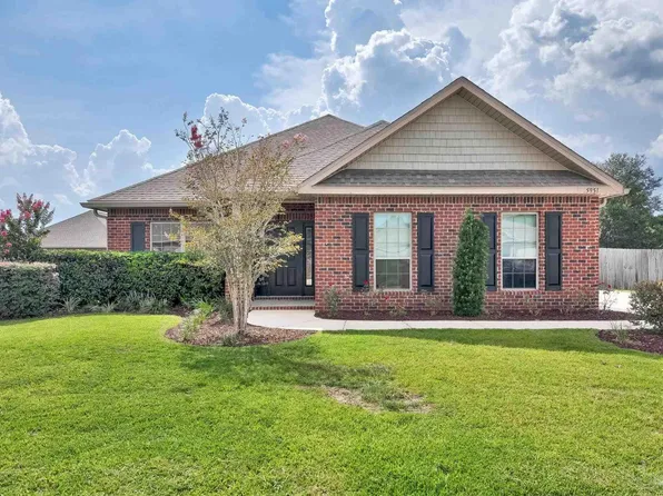 5951 Palermo Rd, Pace, FL 32571