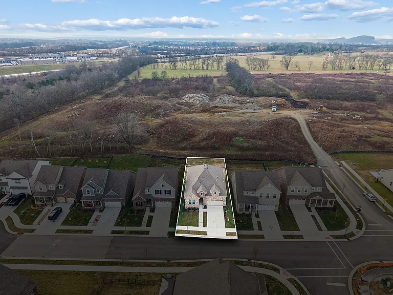 428 Triple Crown Cir — Photo 28
