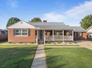 1721 Christopher Rd, Aberdeen, OH 45101