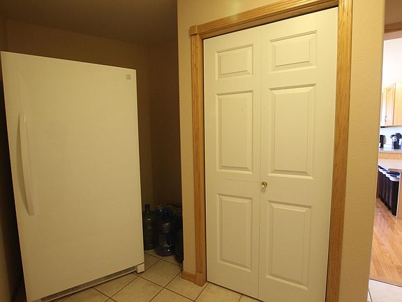 5th image of 15242 385th Ave