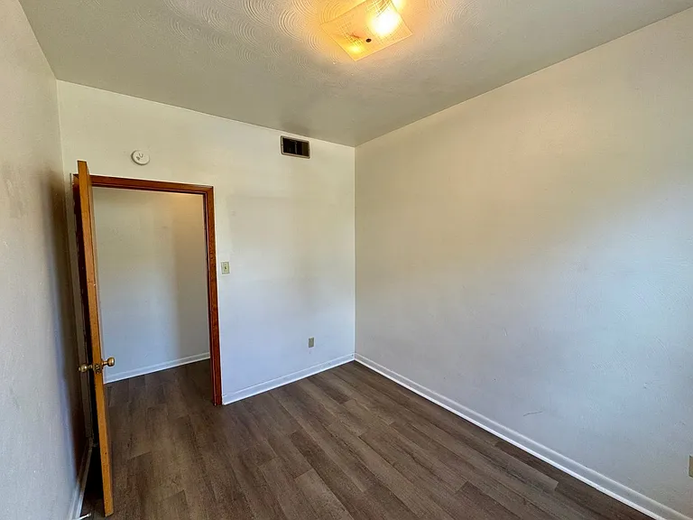 212 North Highland Avenue — Photo 26