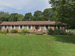 5112 Chesterfield Dr, Christiana, TN 37037