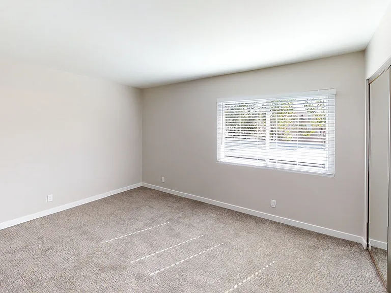 Vercanta Newport Beach | Newport Beach, CA | Bedroom