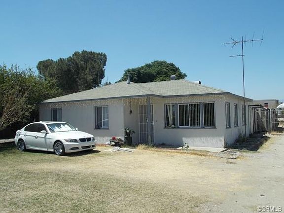 5th image of 19560 Jurupa Ave