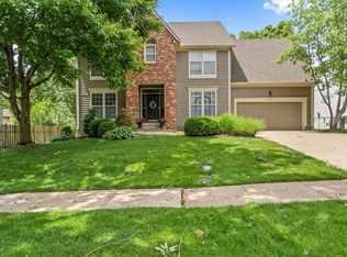 13012 Ballentine St, Overland Park, KS 66213