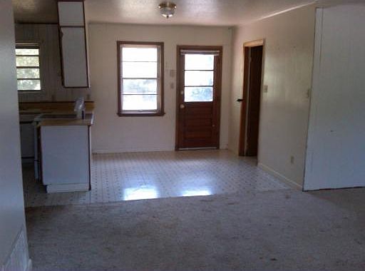 1st image of 3101 Cloverdale Pl