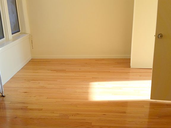 4th image of 248 Sherman Ave APT 32