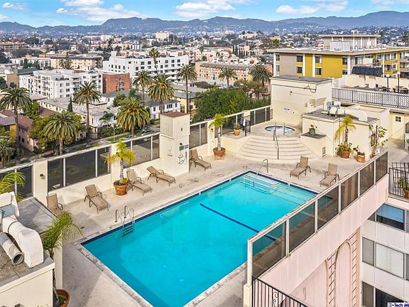 3rd image of 421 S La Fayette Park Pl APT 523