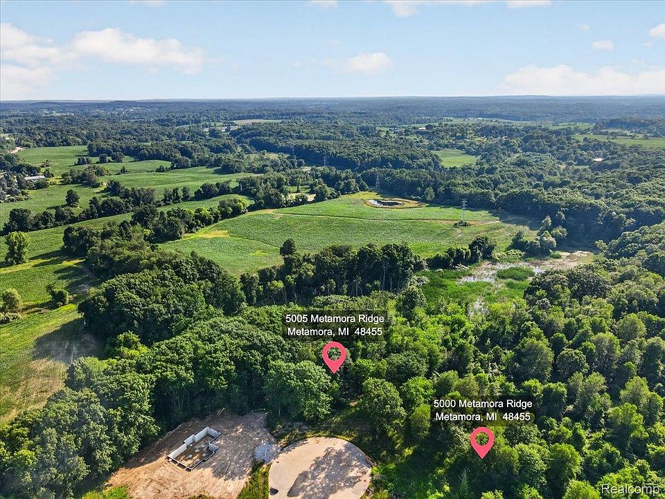 1st image of 5000 Metamora Rdg