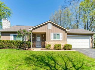 425 Somerset Ct, Algonquin, IL 60102