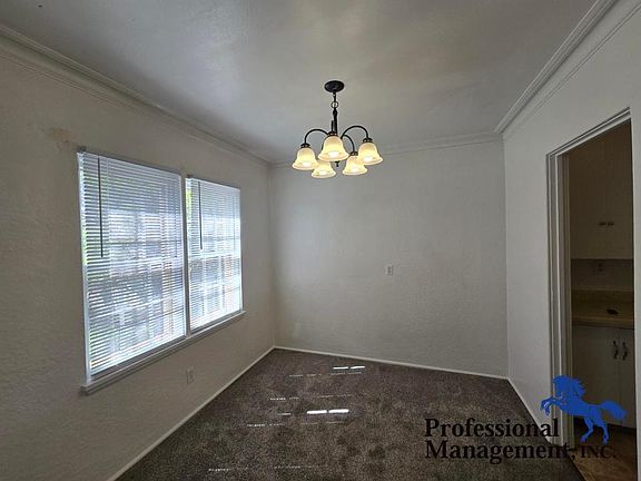 4th image of 103 Wyoming Ave