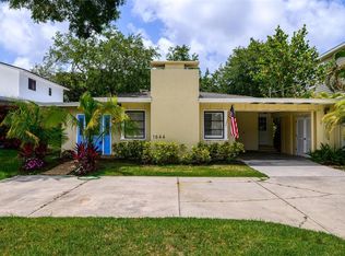 1644 Blue Heron Dr, Sarasota, FL 34239