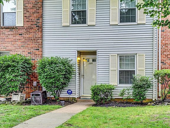 2nd image of 225 Palombi Court #225