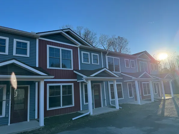 6 Locust Ave #5, Cortland, NY 13045