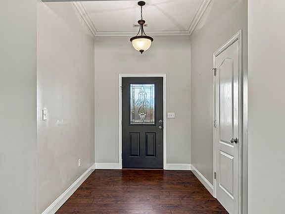 2nd image of 6301 Ruth Ann Ave