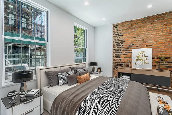 Rented by Douglas Elliman | media 15